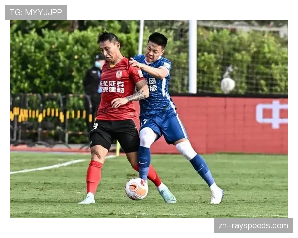 河南队与长春亚泰对攻，半场结束已合力贡献三粒进球